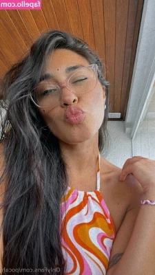 gata_do_mar [ gata-do-mar ] - My bath is a little cold   like this if you like seeing me wet haha