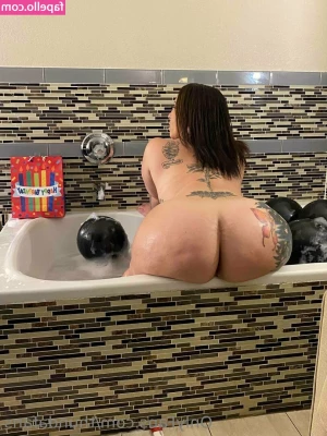 thundafans - my god I want to crush your face   https onlyfans com aishaforever