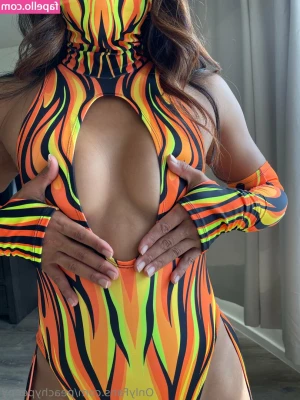 peachypenny - wet ass pussy