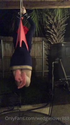 wedgielover888 - So, your dall is here. Lets start our jorney🤭 what should I do