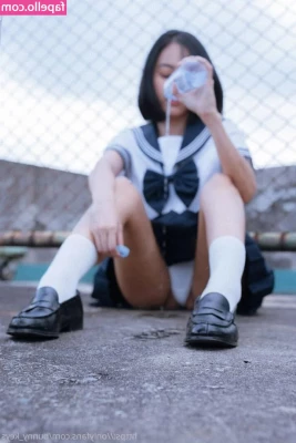 Bunny Keys [ bunny-keys ] - So here is the full outdoor shower  enjoy  The video is with the wait