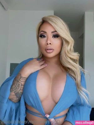 exoticbooty - hey it's me :)  i have a 20 min video available for anyone who tips