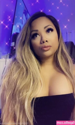 exoticbooty - Loungin