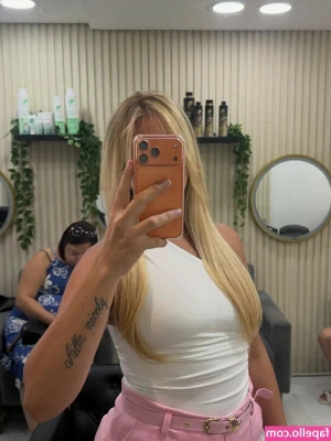  [ tallyta-albuquerque ] - Five Days until XXXMas!! Daddy's working hard on all the toys 🧸 So