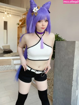Caticornplay - Who else likes a little jiggle