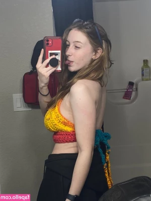 Daragrj - Took some xxx pussy and mega tit shots this morning
