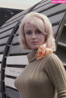 Vintage Starlets - Recently Added Set part 12