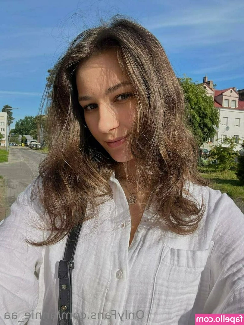 annie_aa [ annie-aa ] - Do you want to try these cherry lips
