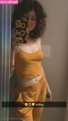 gingeefox - Hello    I m new here  hoping to receive a lot of love