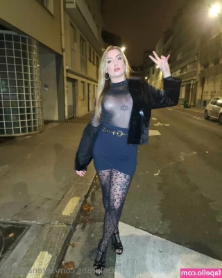 serenakaliffa - I ll be your sweet bb or your hot bitch  What do u prefer  