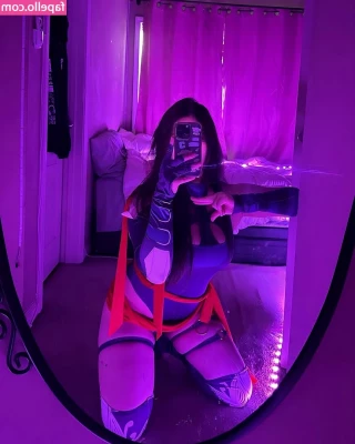 Starriebun - its this too tight ?✨🍒