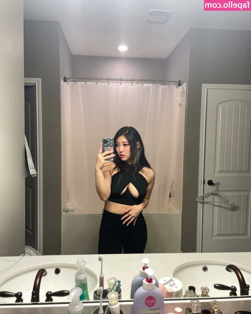 Starriebun - this is what you miss when you don’t come to my streams🌚 what