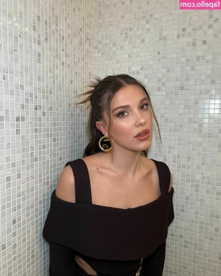 Millie Bobby Brown [ millie-bobby-brown-1 ] - Oh hi, I didn't see you there.