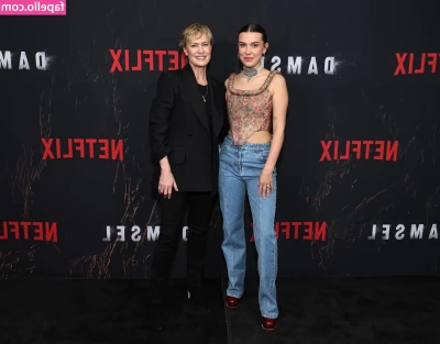 Millie Bobby Brown [ millie-bobby-brown-1 ] - I missed y all   did y all miss me