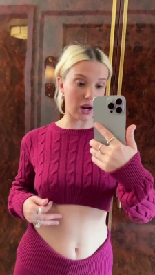 Millie Bobby Brown [ millie-bobby-brown-1 ] - A little bra shopping at Victorias Secret  Which one do you like