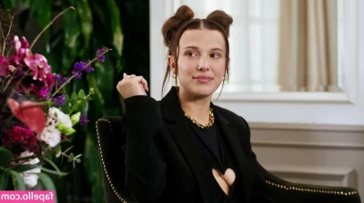 Millie Bobby Brown [ millie-bobby-brown-1 ] - I love this dress, it’s so comfy and also my curves really do be