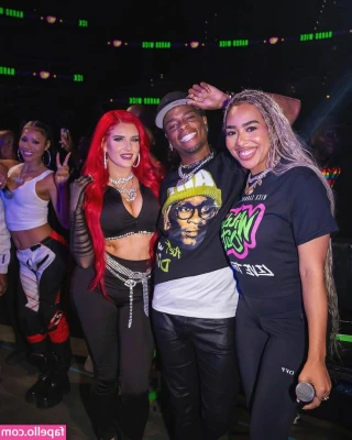 Justina Valentine [ justina-valentine ] - Let's see where this could go... DM me!