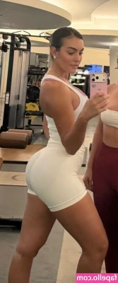 Georgina Rodriguez [ georgina-rodriguez ] - Estas fotos me encantan!!!