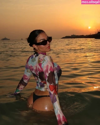 Georgina Rodriguez [ georgina-rodriguez ] - Wanna have fun with me? 😉😉
