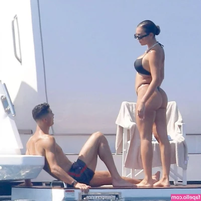 Georgina Rodriguez [ georgina-rodriguez ] - Sexy pic set