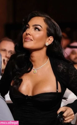 Georgina Rodriguez [ georgina-rodriguez ] - i love knowing u guys jerk off to me 😩💕