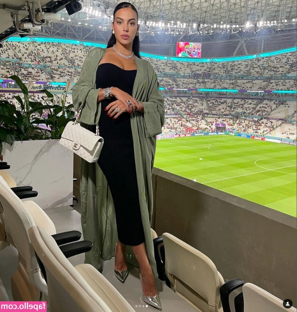 Georgina Rodriguez [ georgina-rodriguez ] - MARCH MADNESS    COLLEGE BASKET BALL HAMMER    DONT BUY AFTER 4 30 PM