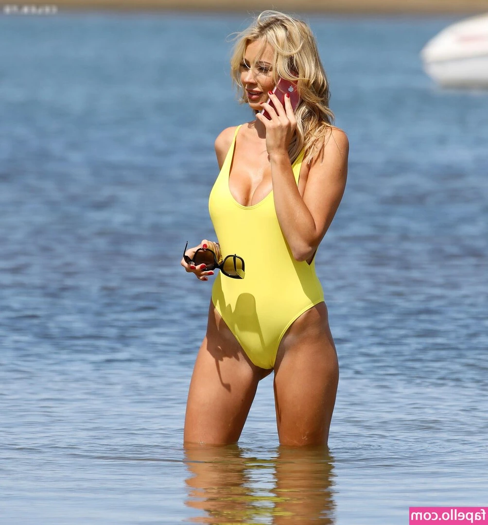 Olivia Attwood [ olivia-attwood ] - Feliz noche part 1