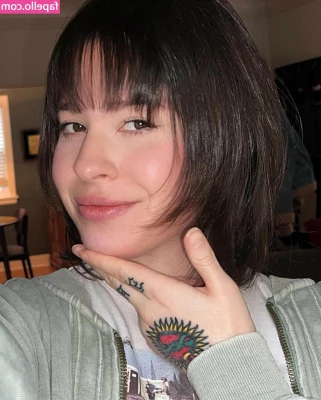 Anisa Jomha [ anisa-jomha ] - Ready to be collared and chained by the kinky chinky ninja  You know