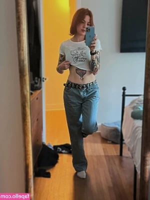 Anisa Jomha [ anisa-jomha ] - We want to play with our pussys For you 😈