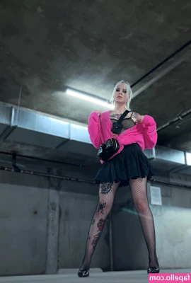 Anisa Jomha [ anisa-jomha ] - You can fuck me in my glitter tights but you can t rip them because I