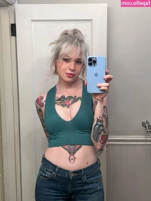 Anisa Jomha [ anisa-jomha ] - Say what you will, these are my undisputed fave 🖤♑️🖤