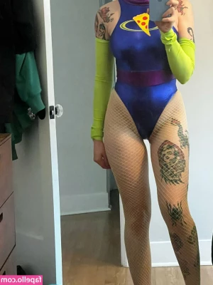 Anisa Jomha [ anisa-jomha ] - Can I take this off privately? 🤭