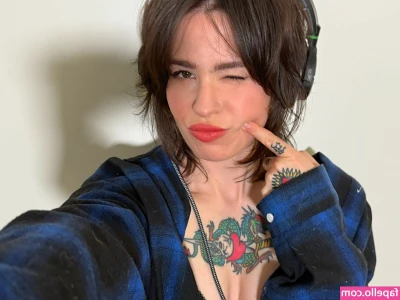 Anisa Jomha [ anisa-jomha ] - oochiee oochiee