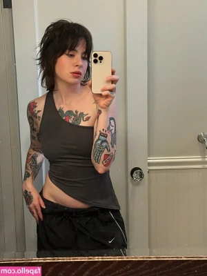 Anisa Jomha [ anisa-jomha ] - Going to include this sexy dance with your subscription