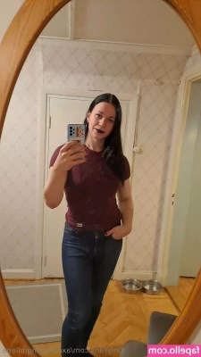 axewieldingmilena - Who wants to wake up sucking on these
