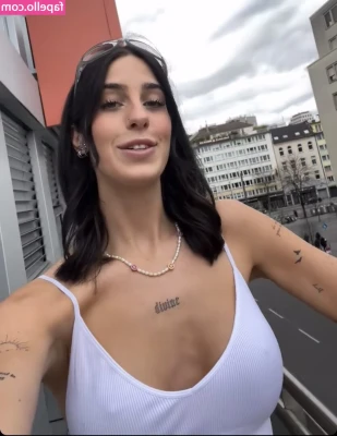 Giannina Parilla [ giannina-parilla ] - I'm feeling a little naughty right now 🤫 If you feel the same then