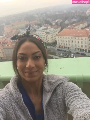 Cassie Del Isla [ cassie-del-isla ] - Cum join me in the shower 👀