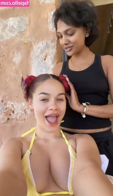 Badmómzjay [ badmmzjay ] - 3:30-6 I'm available for video call dm for more info