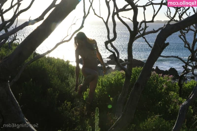 searching4eden_4free [ searching4eden-4free ] - Happy new year babe 💋❤️