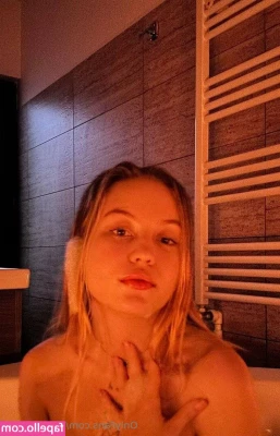 dashenka18 - hi babe i m very sleepy  new content being made  new content being