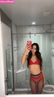 Charity Crawford [ charity-crawford ] - Who wants to cuddle up on the sofa and do nothing all day with me?