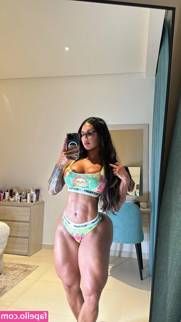 suelenbissolati - I just want to fuck