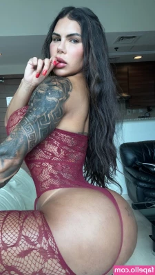 suelenbissolati - Me lo llenas de   Estoy caliente bb