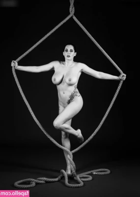 Tanja Weiss [ tanja-weiss ] - Subscribe for more