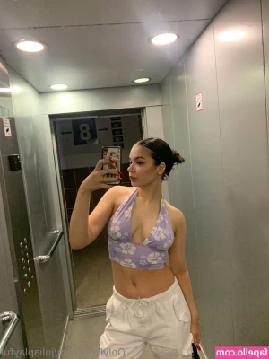 juliaplayful - Something besides feet for a change