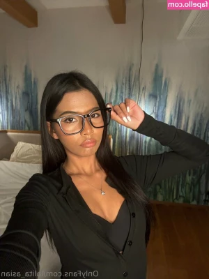 lalita_asian [ lalita-asian ] - Baywatch vibes