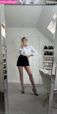 Missintights [ missintights-1 ] - Coming in February   this was a selfie taken during the video   Demmy
