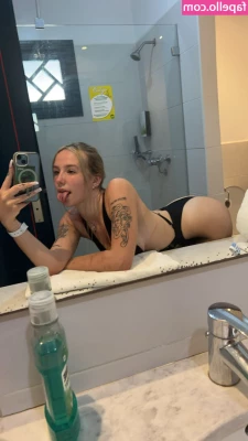 oonagh.kittie [ oonagh-kittie ] - BBC dildo suck