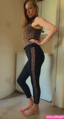 divorcedhotwife - All my ex bfs miss my pussy 🤭 Can Imagine how good it is?