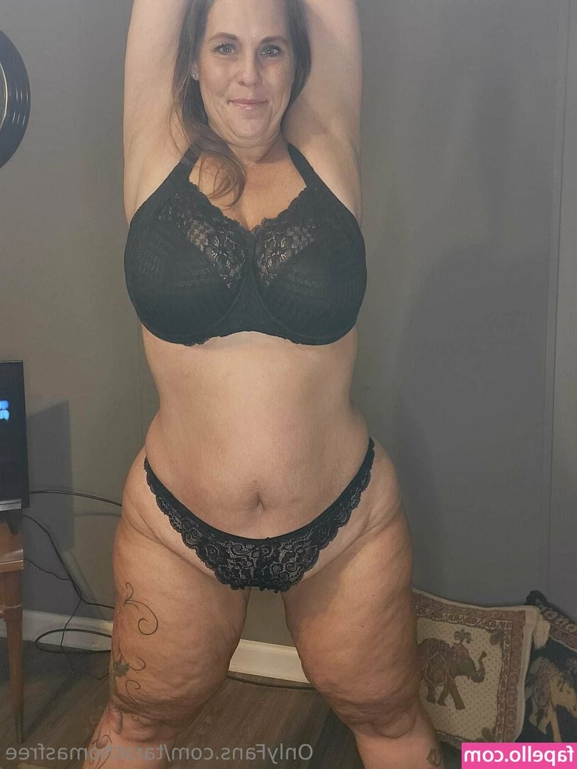 tarathomasfree - Like some post for a surprise